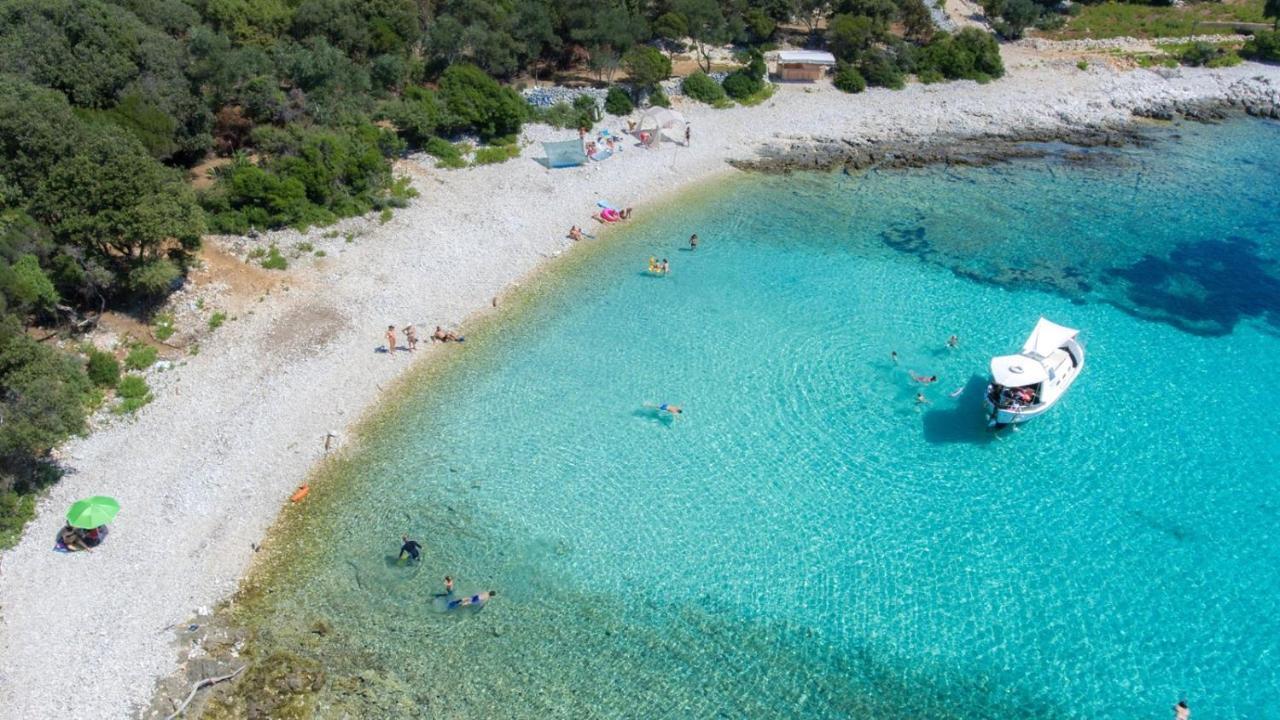 Beautiful Apartments Ksenija Mali Lošinj Exterior foto
