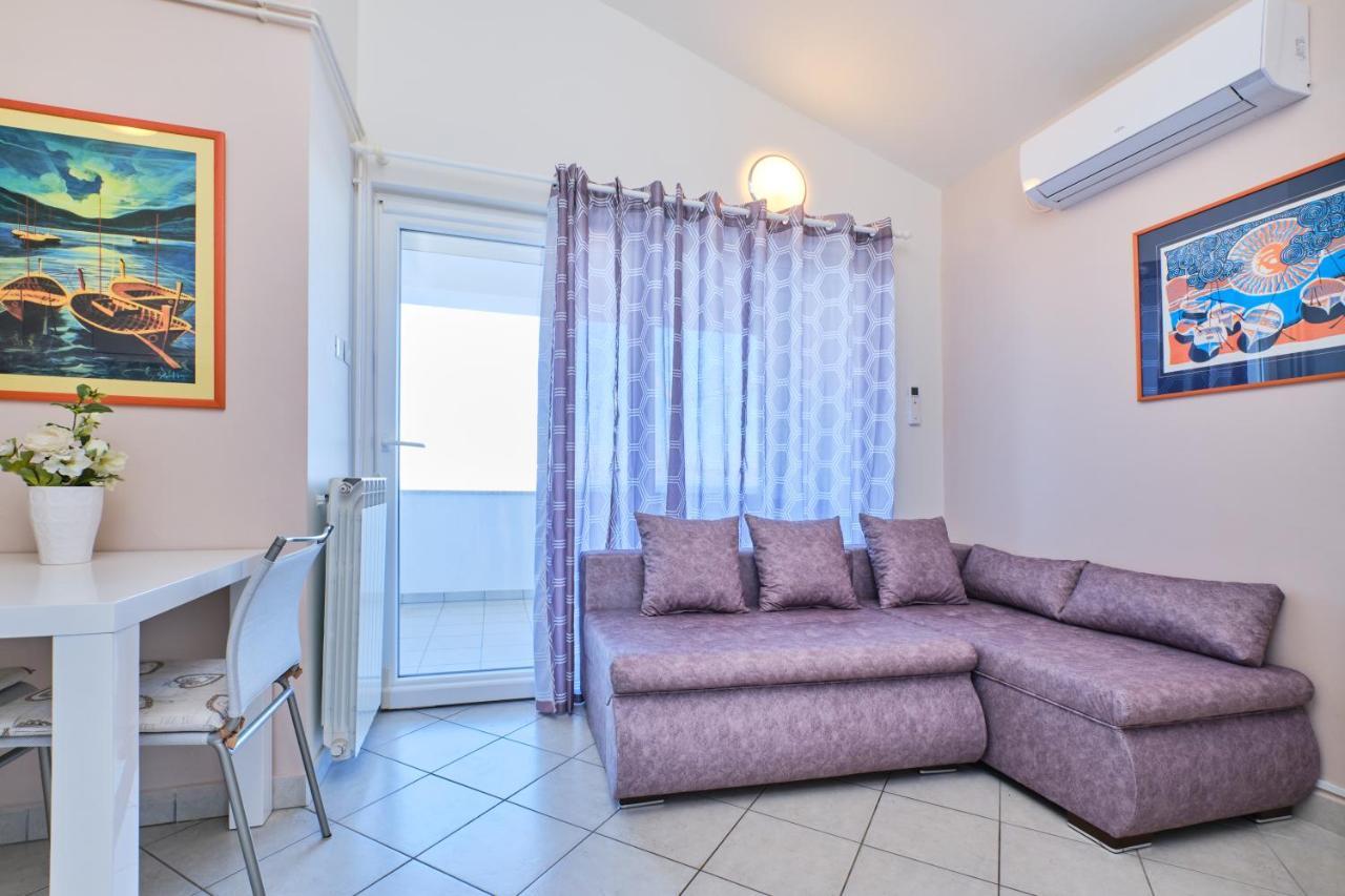 Beautiful Apartments Ksenija Mali Lošinj Exterior foto